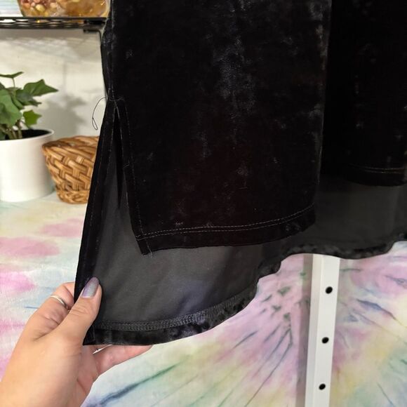 Lane Bryant Black Short Sleeve crushed Velvet Top new 26/28 witchy - Picture 6 of 8